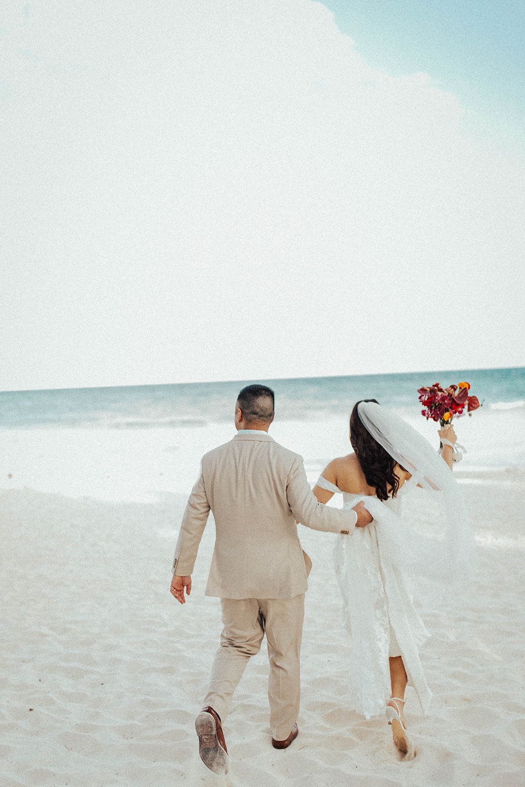 Taryn & Dan — photo 33